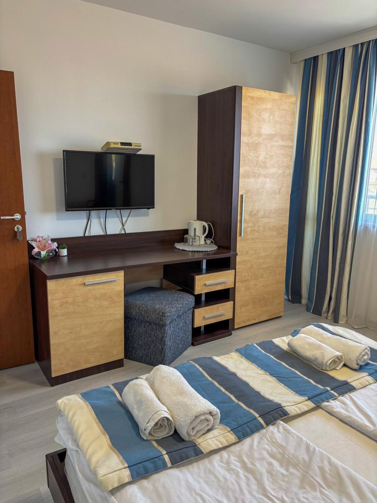 Marianas Guesthouse Obzor Eksteriør bilde